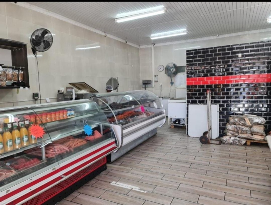 Commercial Property for Sale in Braelyn Heights Eastern Cape